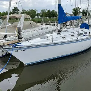 1983 Hunter 34