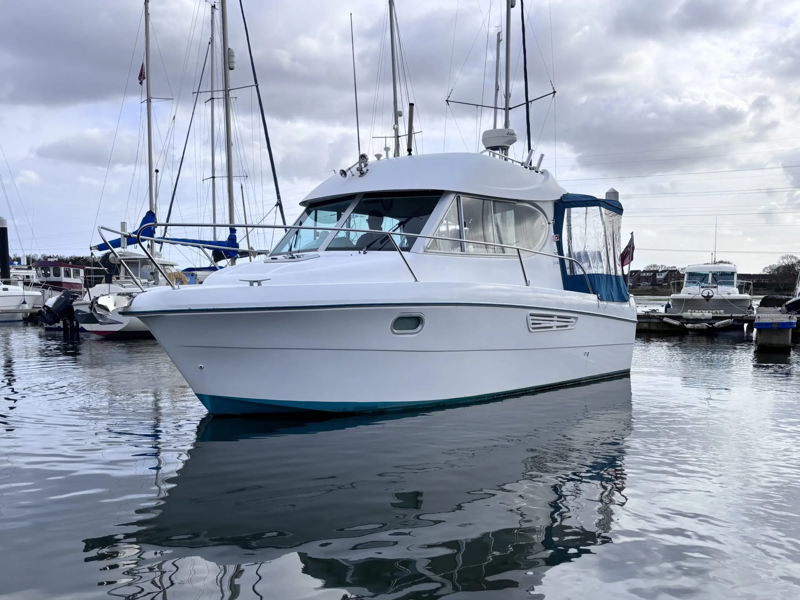 2004 Jeanneau merry fisher 805