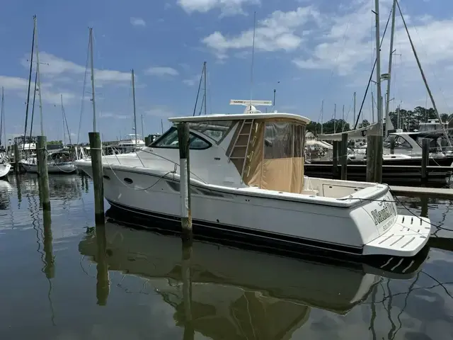 Tiara 42 Open