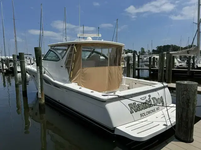 Tiara 42 Open