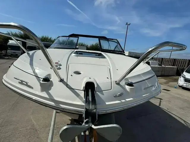 Bayliner VR5 Bowrider I-O