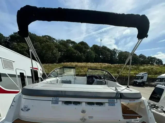 Bayliner VR5 Bowrider I-O