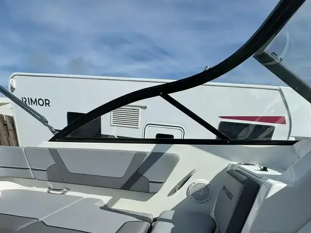 Bayliner VR5 Bowrider I-O