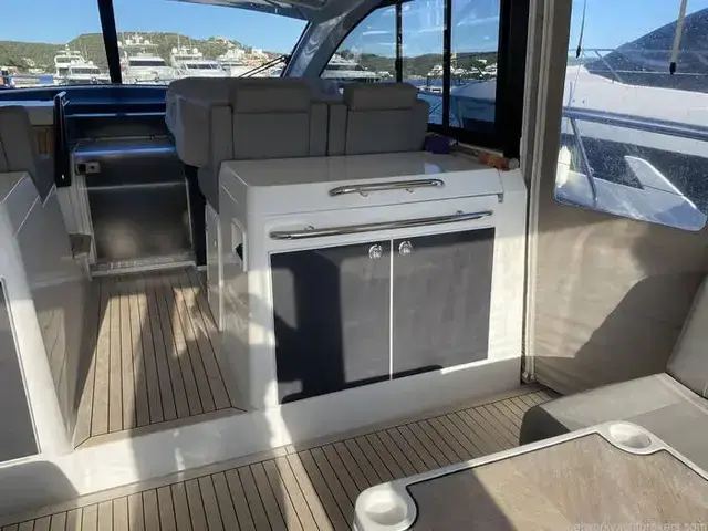 Sealine S45