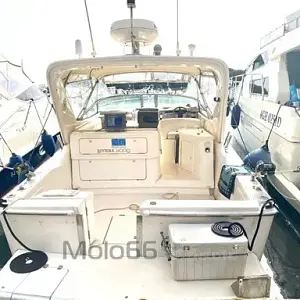 2004 Riviera 3000 Offshore