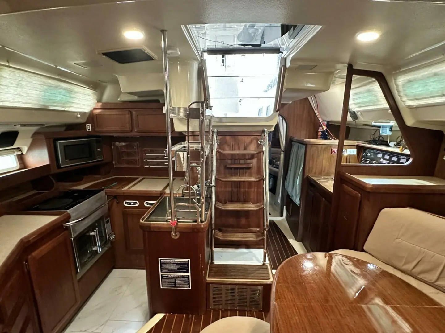 1993 Hunter passage 42