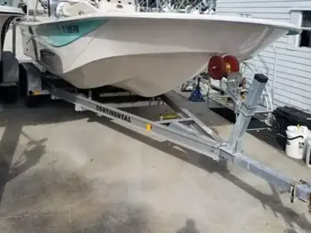 Carolina Skiff 219