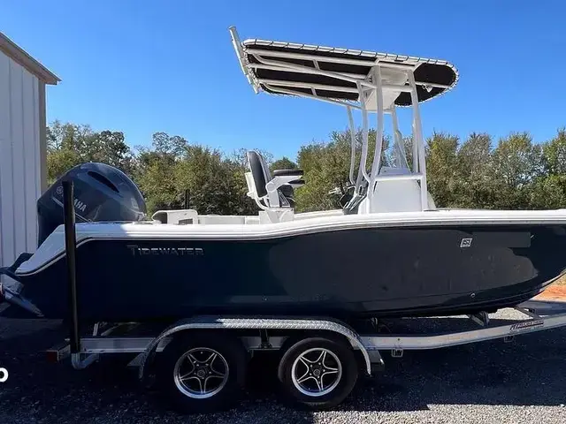 Tidewater Boats 210 CC Adventure