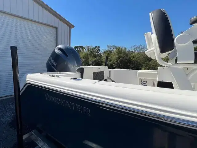 Tidewater Boats 210 CC Adventure