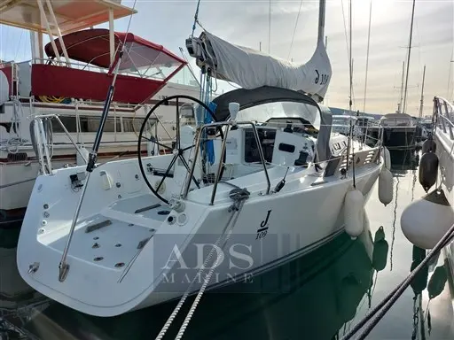 2005 J Boats j-109