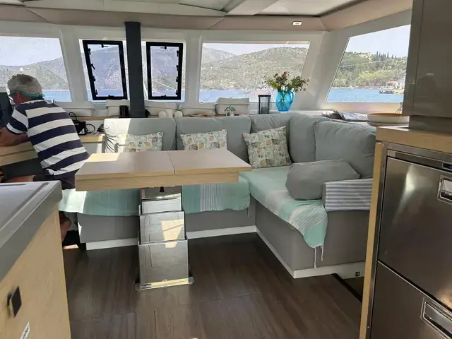 Fountaine Pajot Lucia 40