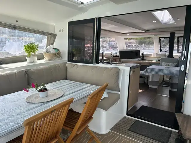 Fountaine Pajot Lucia 40