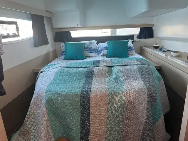 Fountaine Pajot Lucia 40