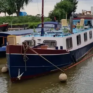 1928 Luxe Motor Dutch Barge