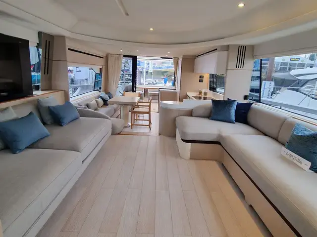 Azimut 68 Flybridge