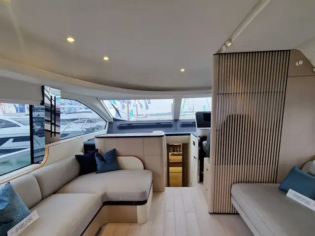 Azimut 68 Flybridge