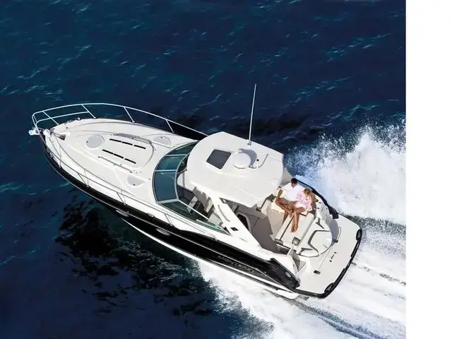 Monterey 335 Sport Yacht