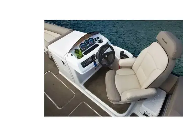 Bayliner Element Xr7