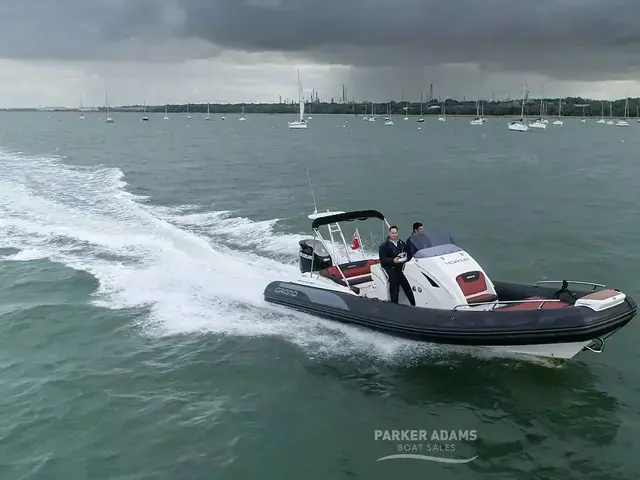 Grand RIB G850 RIB