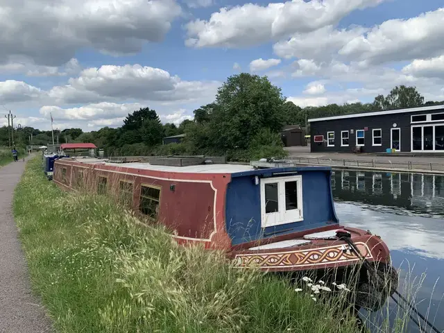 Fettlers Wharf 60 Widebeam