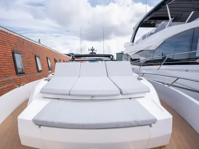 Sunseeker Superhawk 55