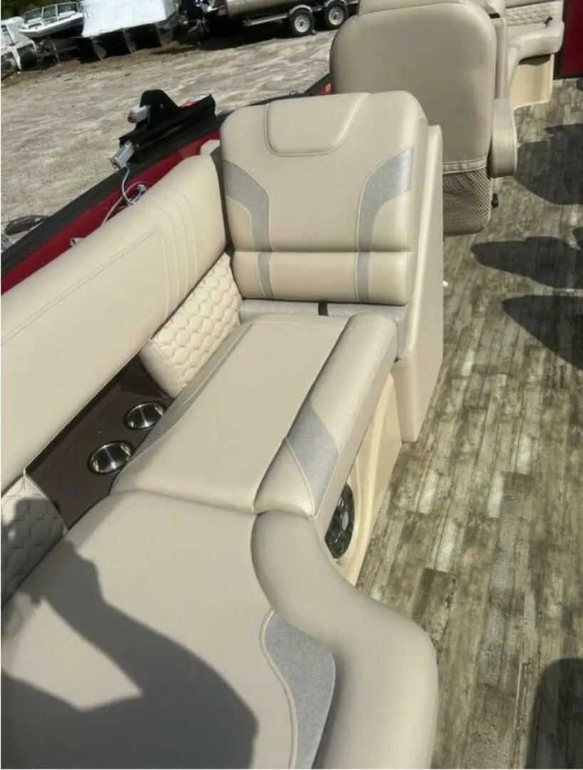 2023 Bimini caribbean lx 230