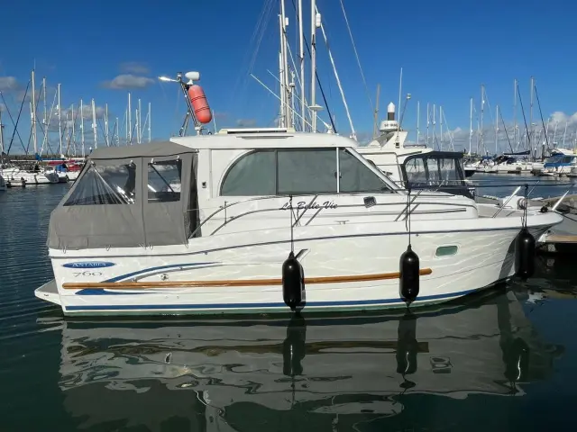 2000 Beneteau antares 760