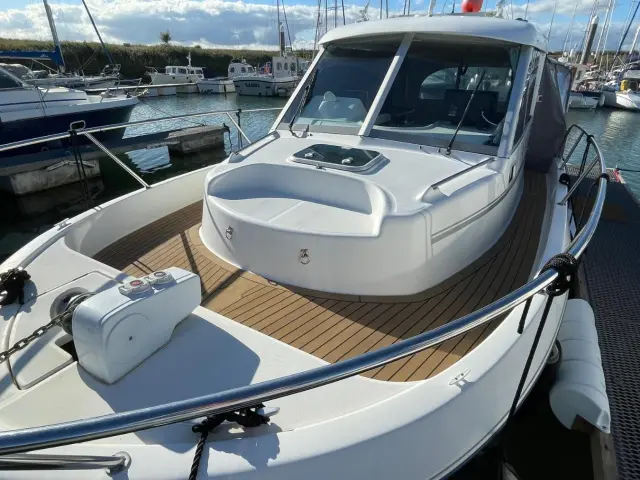 2000 Beneteau antares 760