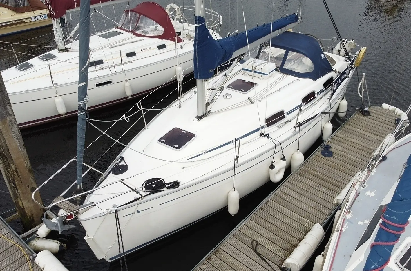 2007 Bavaria 30 cruiser