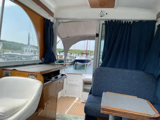 Beneteau Antares 760