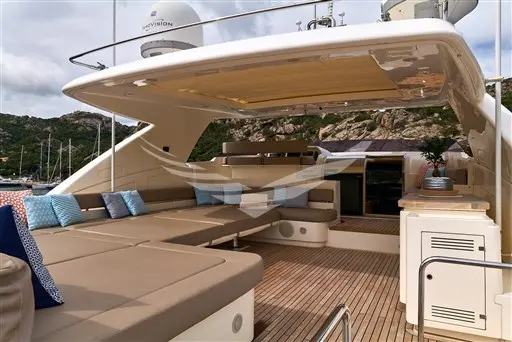 2012 Ferretti 881