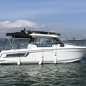 2022 Jeanneau Merry Fisher 695 S2