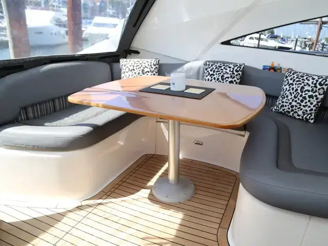 Fairline Targa 52