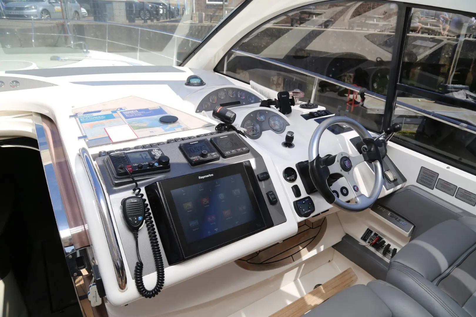 2005 Fairline targa 52