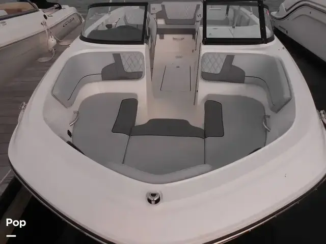 Bayliner Vr6