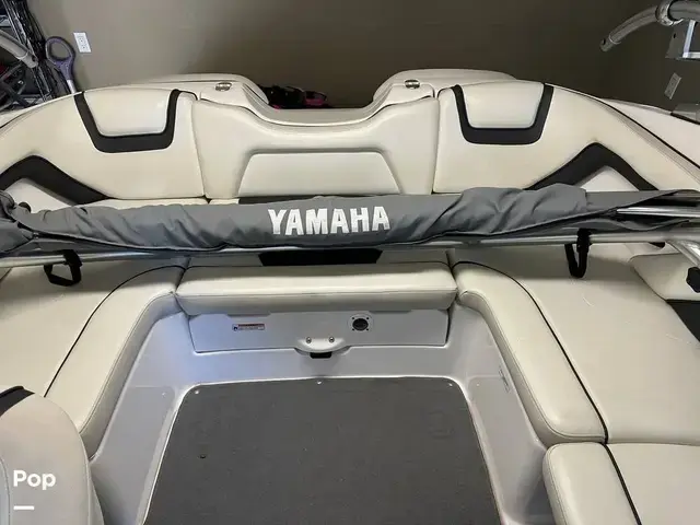 Yamaha Ar190