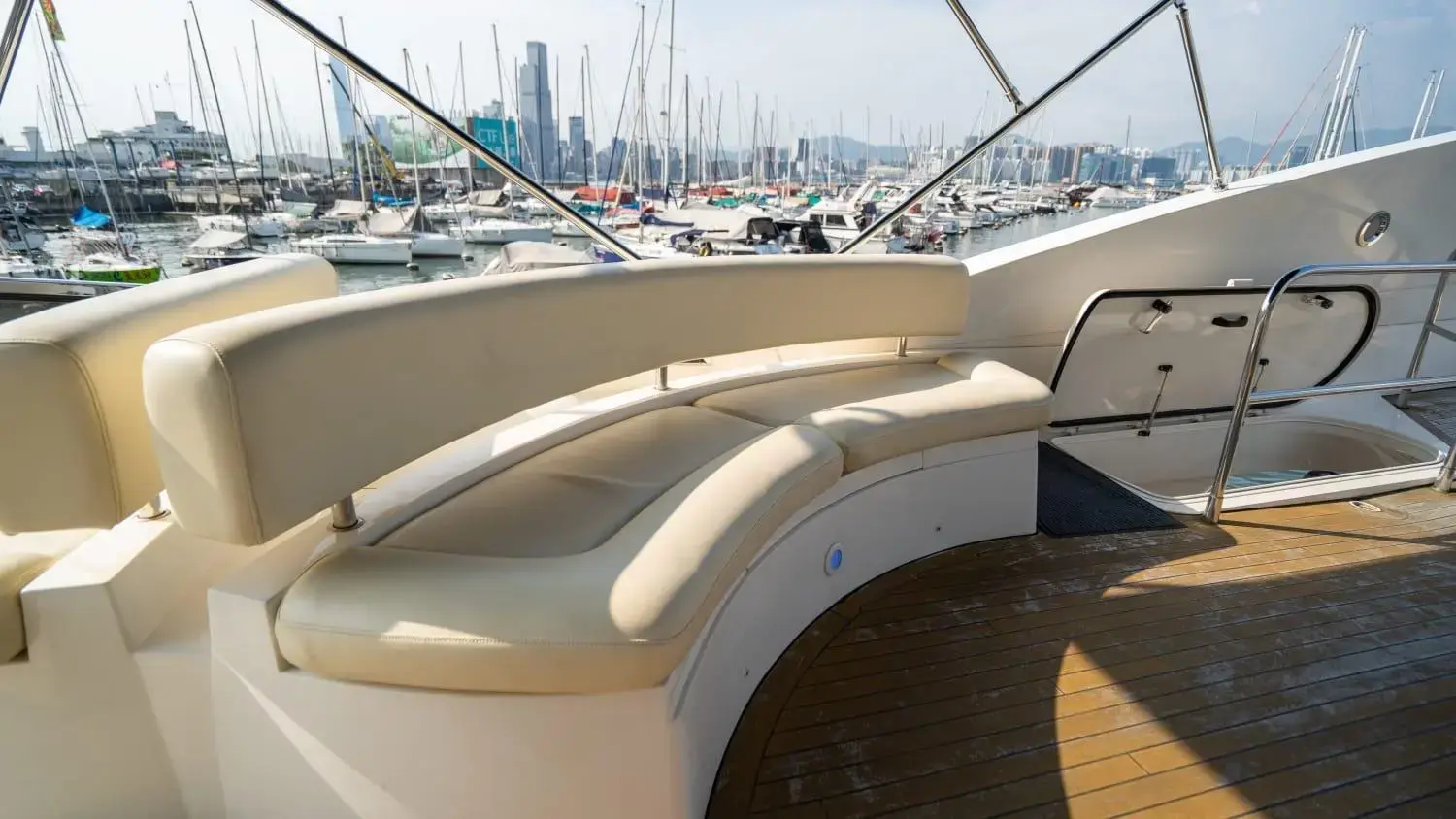 2005 Sunseeker predator 82