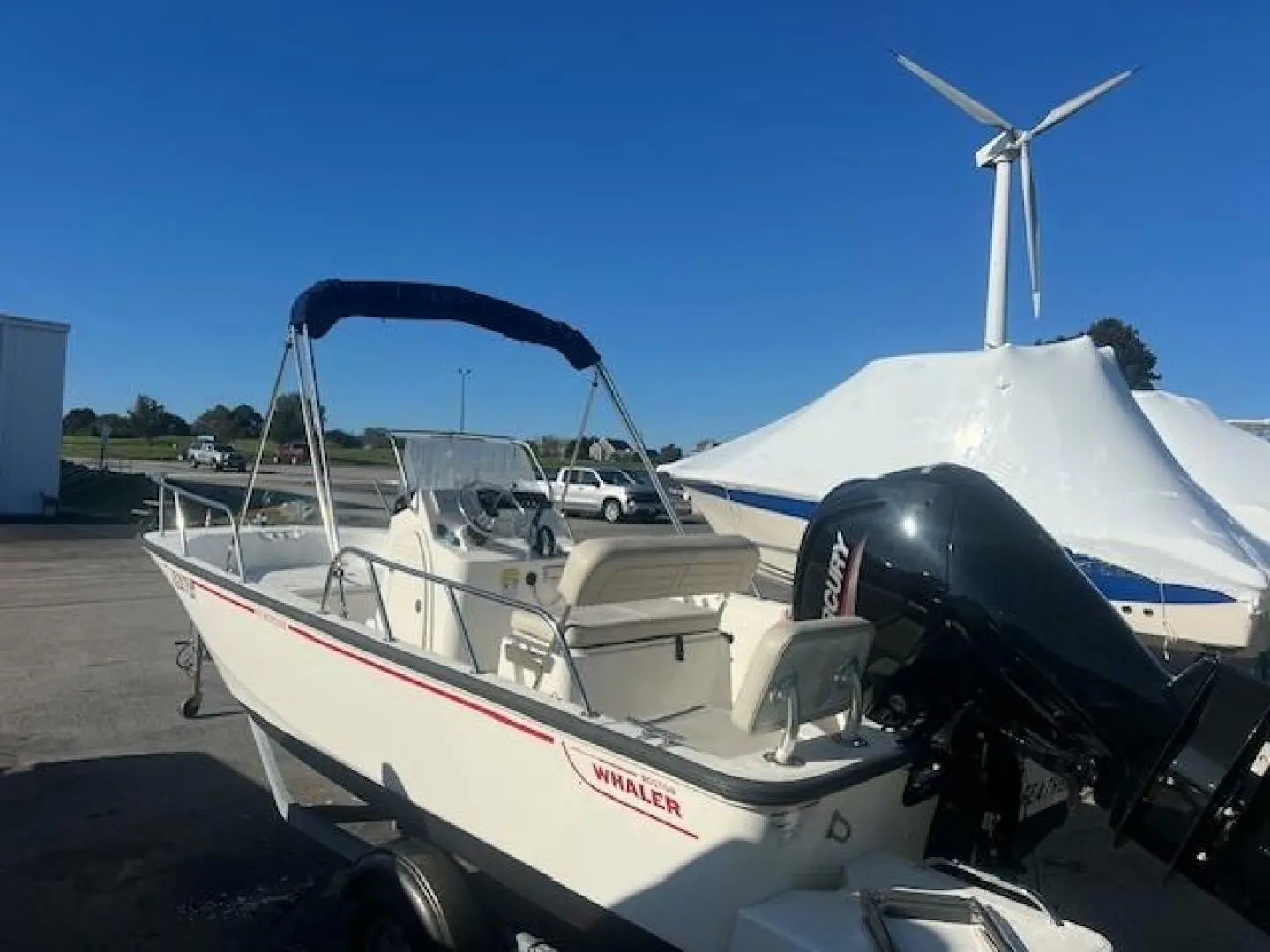 2022 Boston Whaler 17 montauk