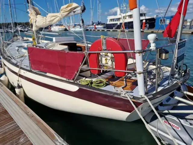 Tradewind 35