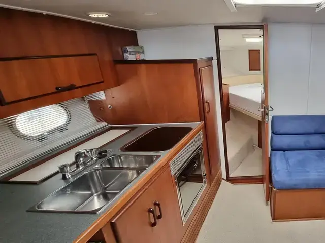 Fairline Targa 33