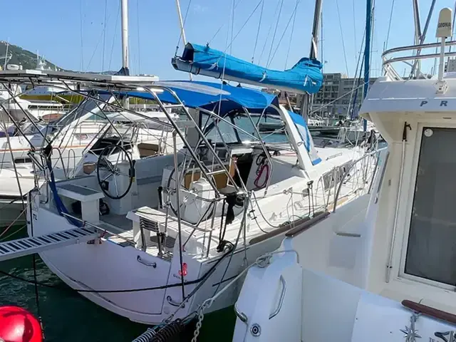 Beneteau Oceanis 35