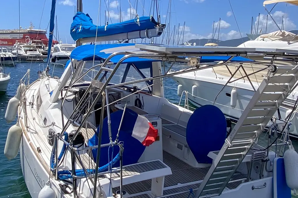 2015 Beneteau oceanis 35