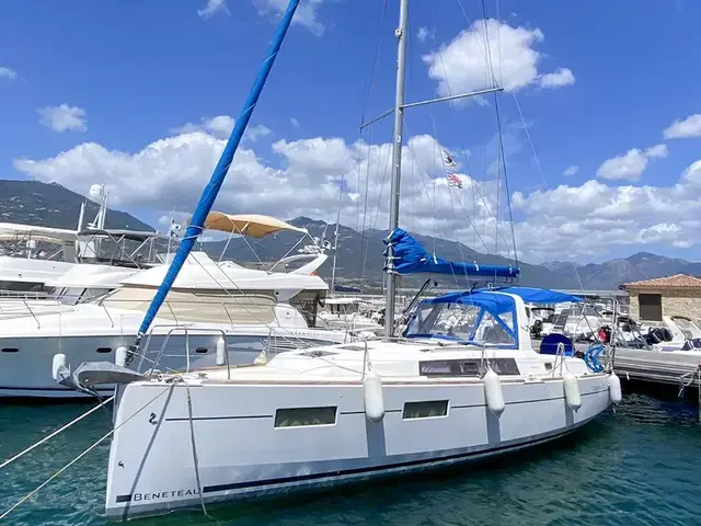 Beneteau Oceanis 35