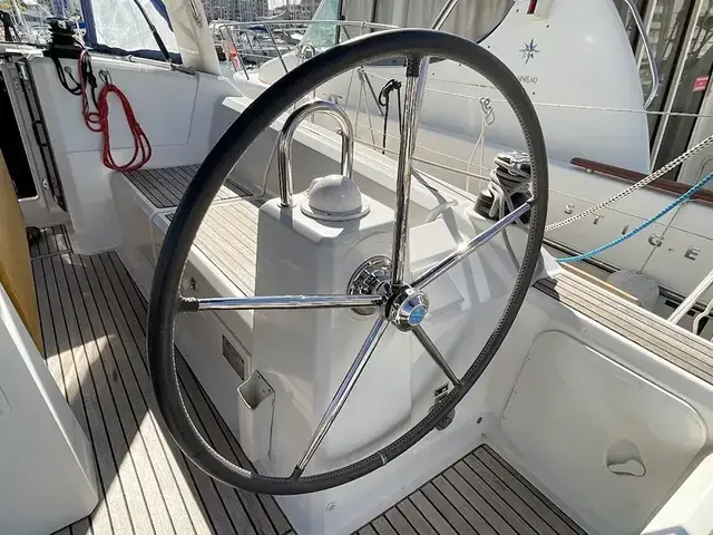 Beneteau Oceanis 35