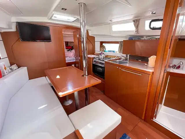 Beneteau Oceanis 35