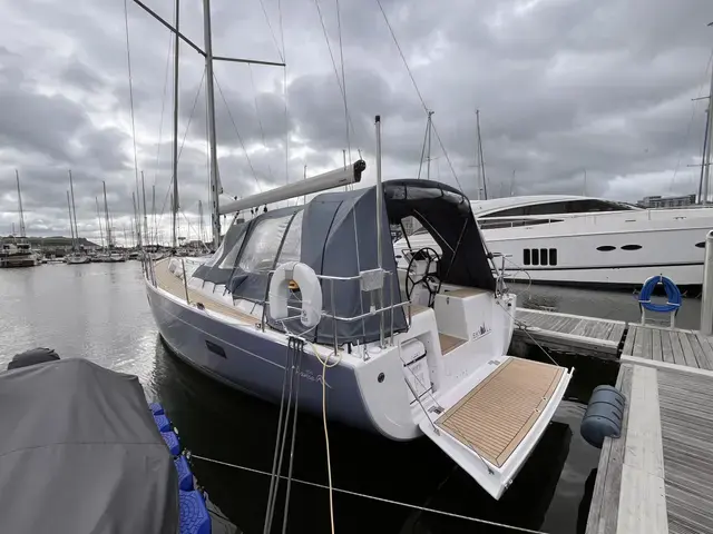 Hanse 455