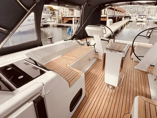 Hanse 455