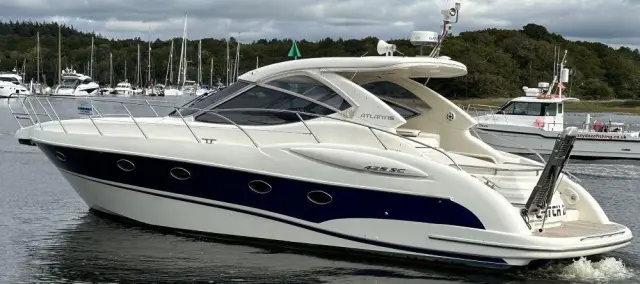 2009 Azimut atlantis 425 sc ht