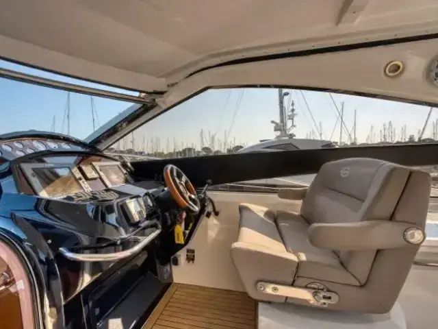 Sunseeker Portofino 53