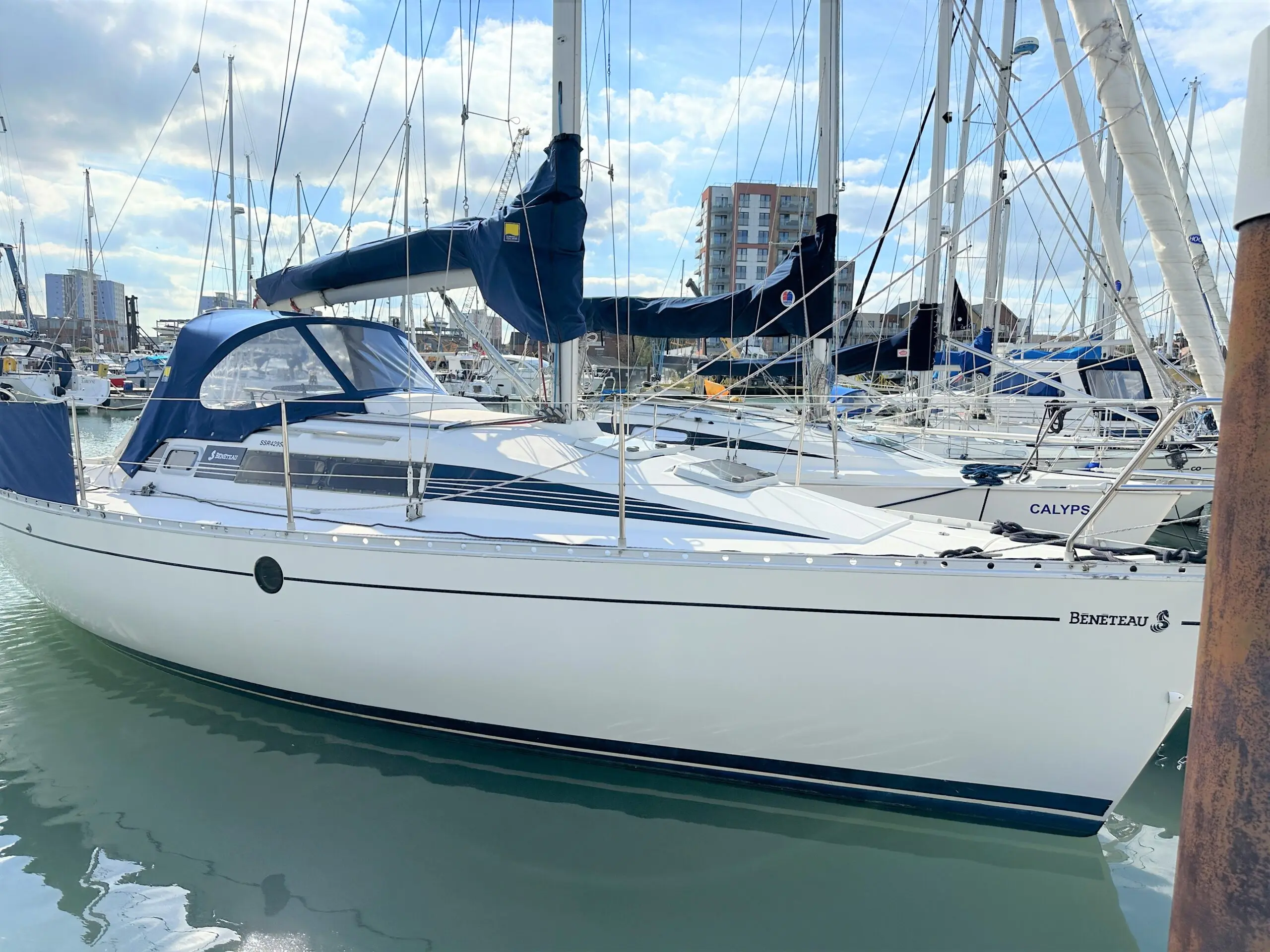 1990 Beneteau first 285